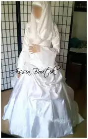 Robe de mariée voilée neuve T36
