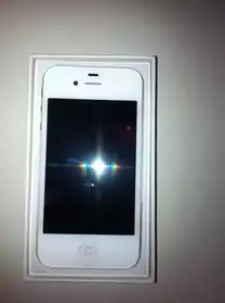 iphone 4s 64Go blanc débloqué officielle