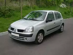 Renault Clio ii (2) 1.5 dci 65 ch 5p