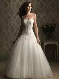 Superbe robe mariage neufe