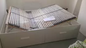 lit avec 4 tiroirs et sommier réglable