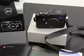 Leica type 240 - Noir avec emballage