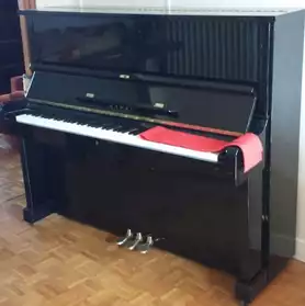 Magnifique piano laqué noir