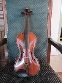 violon 4/4 d'aprés Paolo Maggini fin 19e