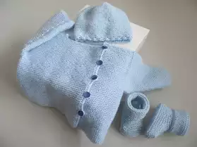 Tricot bébé, tricot laine fait main