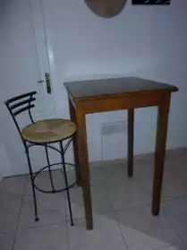 table haute et sa chaise