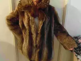 vends manteau fourrure de marmotte