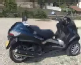 SCOOTER MP3 LT 400
