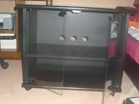 vend petit meuble télé