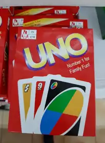 Destockage 20 jeux de cartes UNO