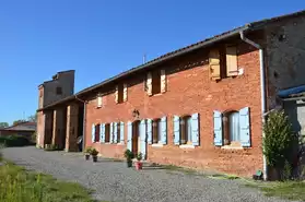 Maison, corps de ferme de 600 m² BEAUPUY
