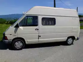 Renault trafic aménage en camping car