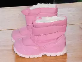 vends boots rose pour fille