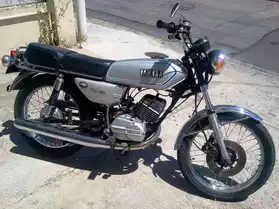 moto 125 yamaha srdx monocylindre