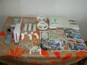 Console WII + WIIFIT + 8 jeux