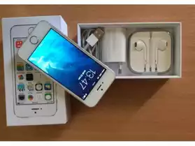 Iphone 5S 16GO blanc silver debloqué