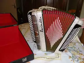 accordéon blanc