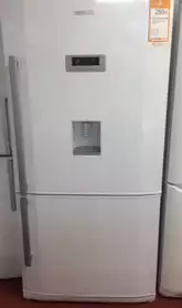 Réfrigérateur double froid BEKO