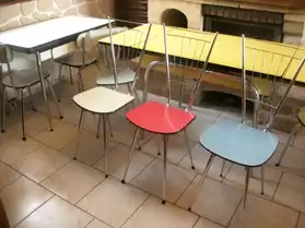 table en formica chaises et tabourets