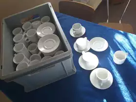 45 tasses & sous tasse à café ceramique