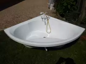 baignoire d'angle avec tablier