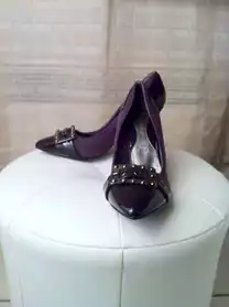 Chaussure talons hauts violets P37 neuf