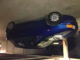 Fiat punto cabriolet bleu metaliser