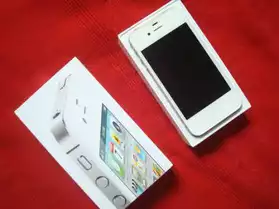 Iphone 4s blanc 64Go Comme Neuf tt Opéra