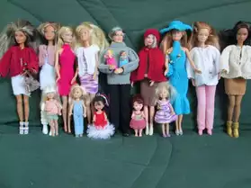 Vêtements tricotés famille barbie