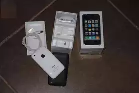 Iphone 3GS 32GO blanc comme neuf