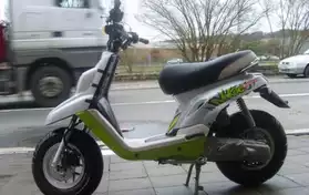 SCOOTER MBK BOOSTER ver