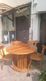 table avec 4 chaise