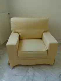 deux fauteuils conforts