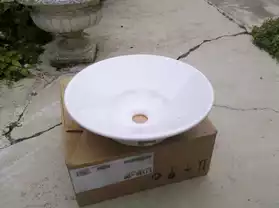 Vasque en porcelaine