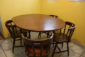 table avec rallonge + 4 chaises