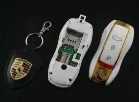 Mini téléphone Porsche / Clé de voiture