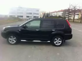 Nissan X-Trail 2.2 DCI Sport Colombia 13