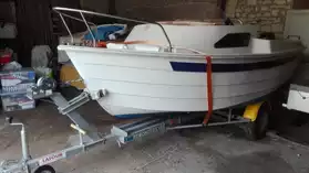 bateau " Balt 420"