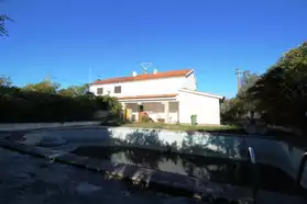 Maison de 116m2 avec piscine, Sesimbra