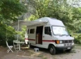 Camping-car Mercedes 208