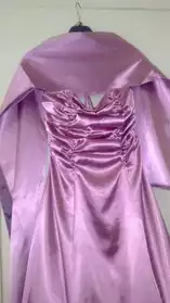 Robe rose pourpre