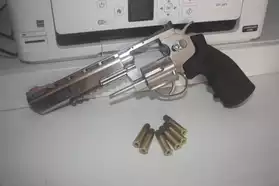 revolver black ops