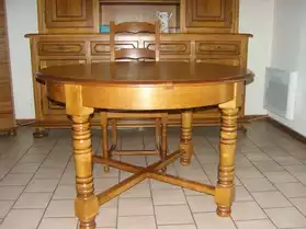 table ronde avec rallonge +4 chaises