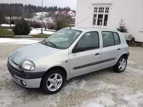 Renault Clio 2001;118 000 km
