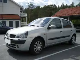 Renault clio 1.2 16v 125000 km