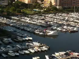 Place de port Cannes Marina