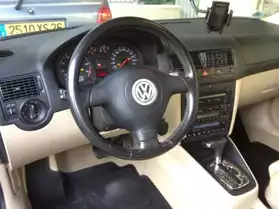 Volkswagen GOLF 4