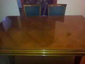 Table verre dessus 8 chaises