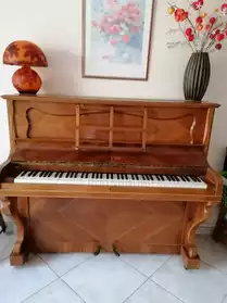 PIANO PLEYEL 1910