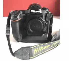 Boîtier Nikon D4s